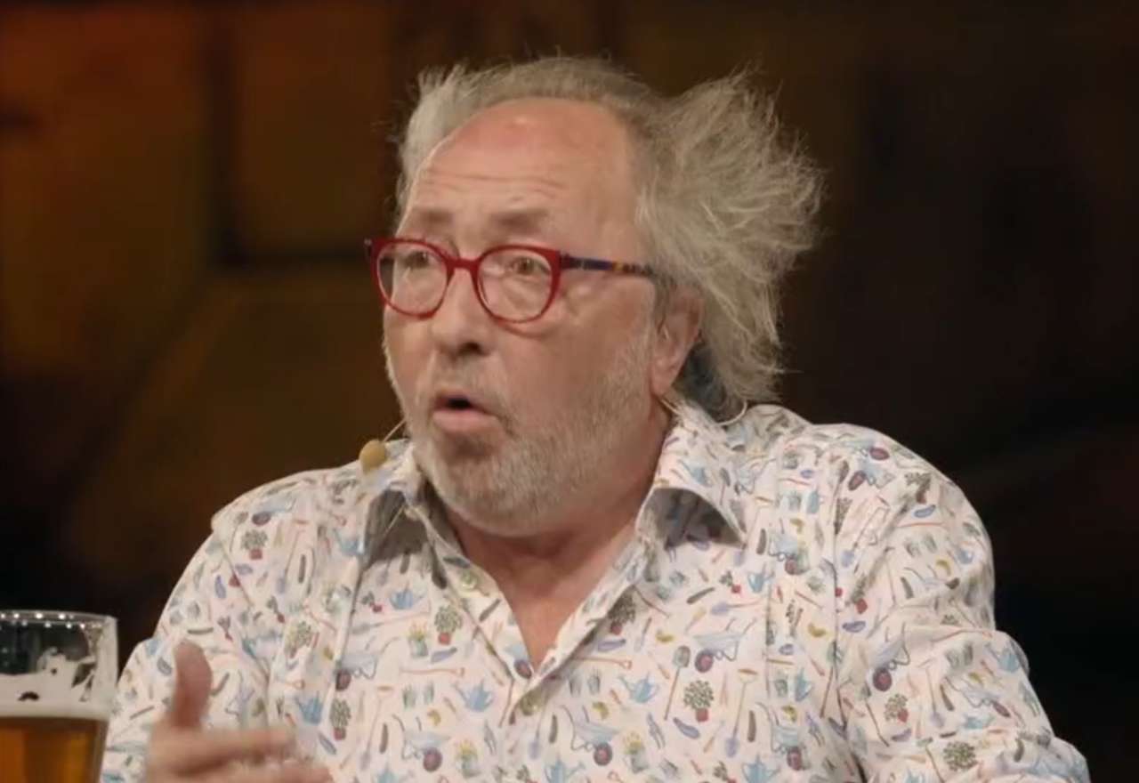 Urban Priol auf der Bühne von Zum Lachen ins Revier